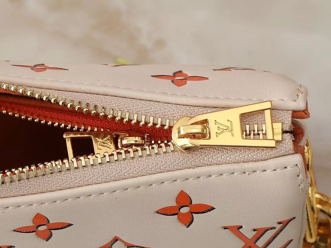 Louis Vuitton Messenger Bags For Women Classic 6664