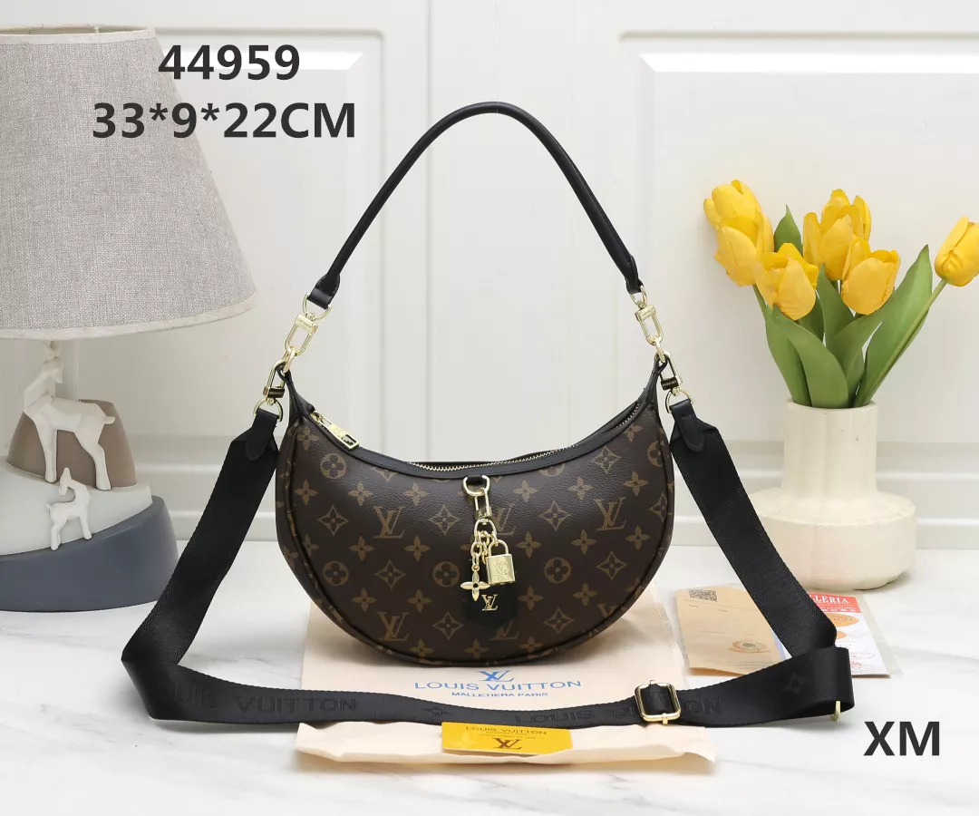 Louis Vuitton Messenger Bags For Women Comfortable 5357