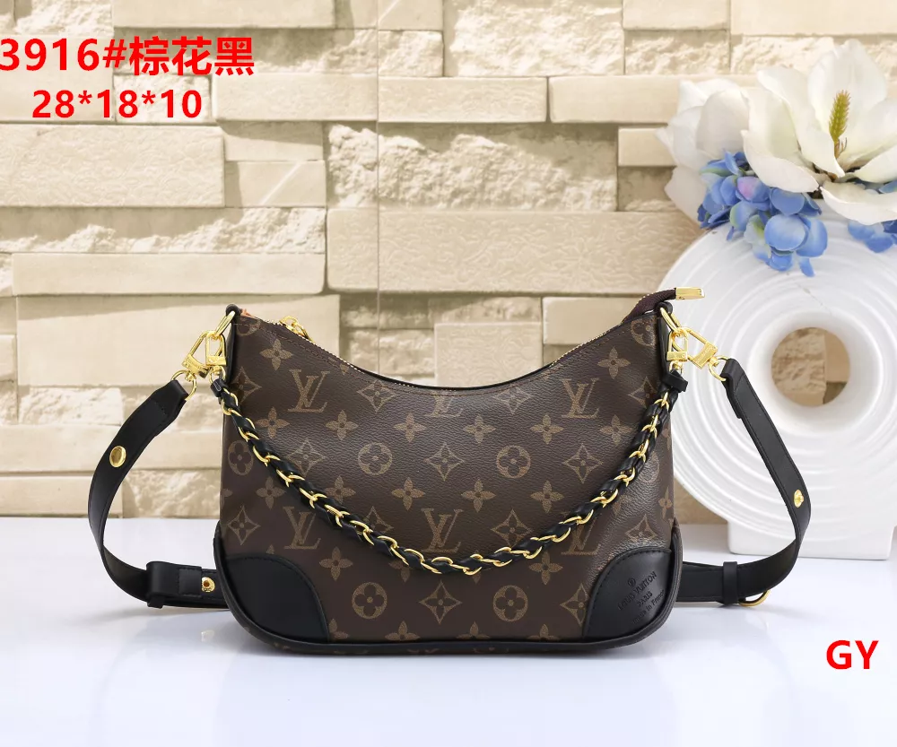 Louis Vuitton Messenger Bags For Women EyeCatching 4229
