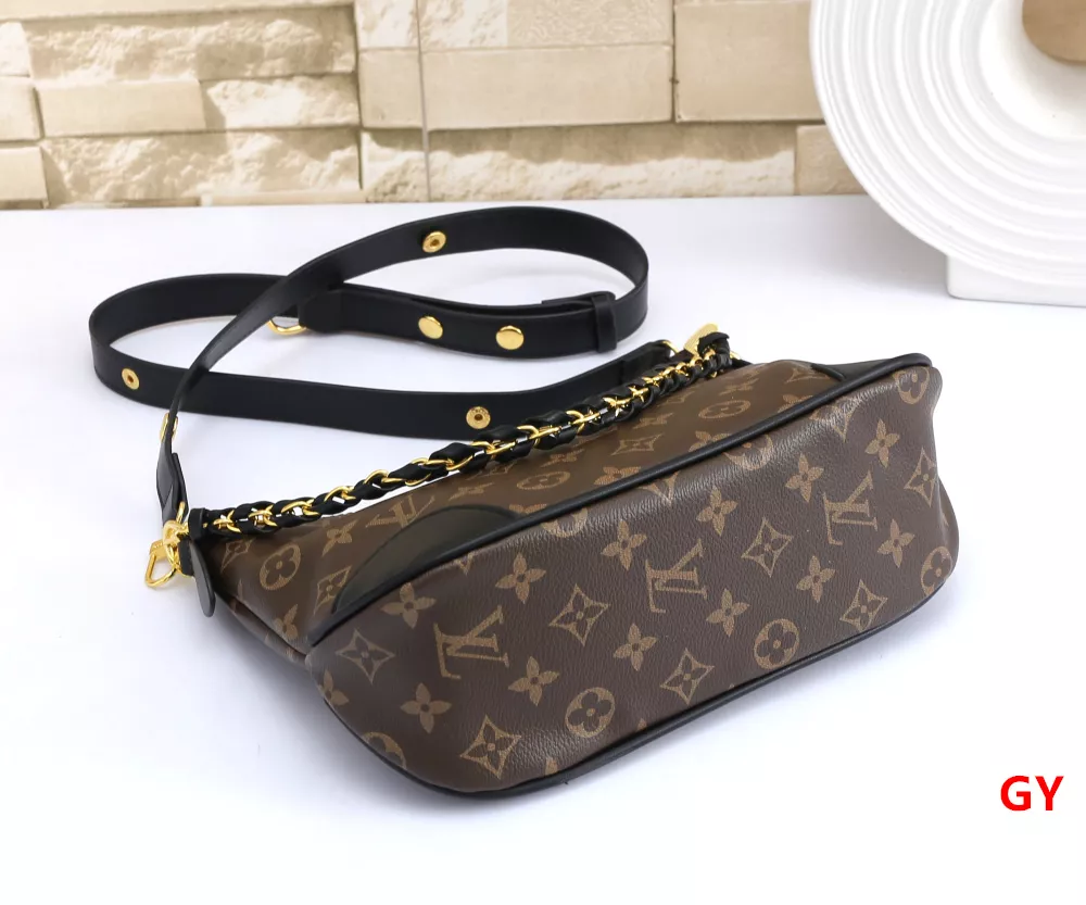Louis Vuitton Messenger Bags For Women EyeCatching 4229