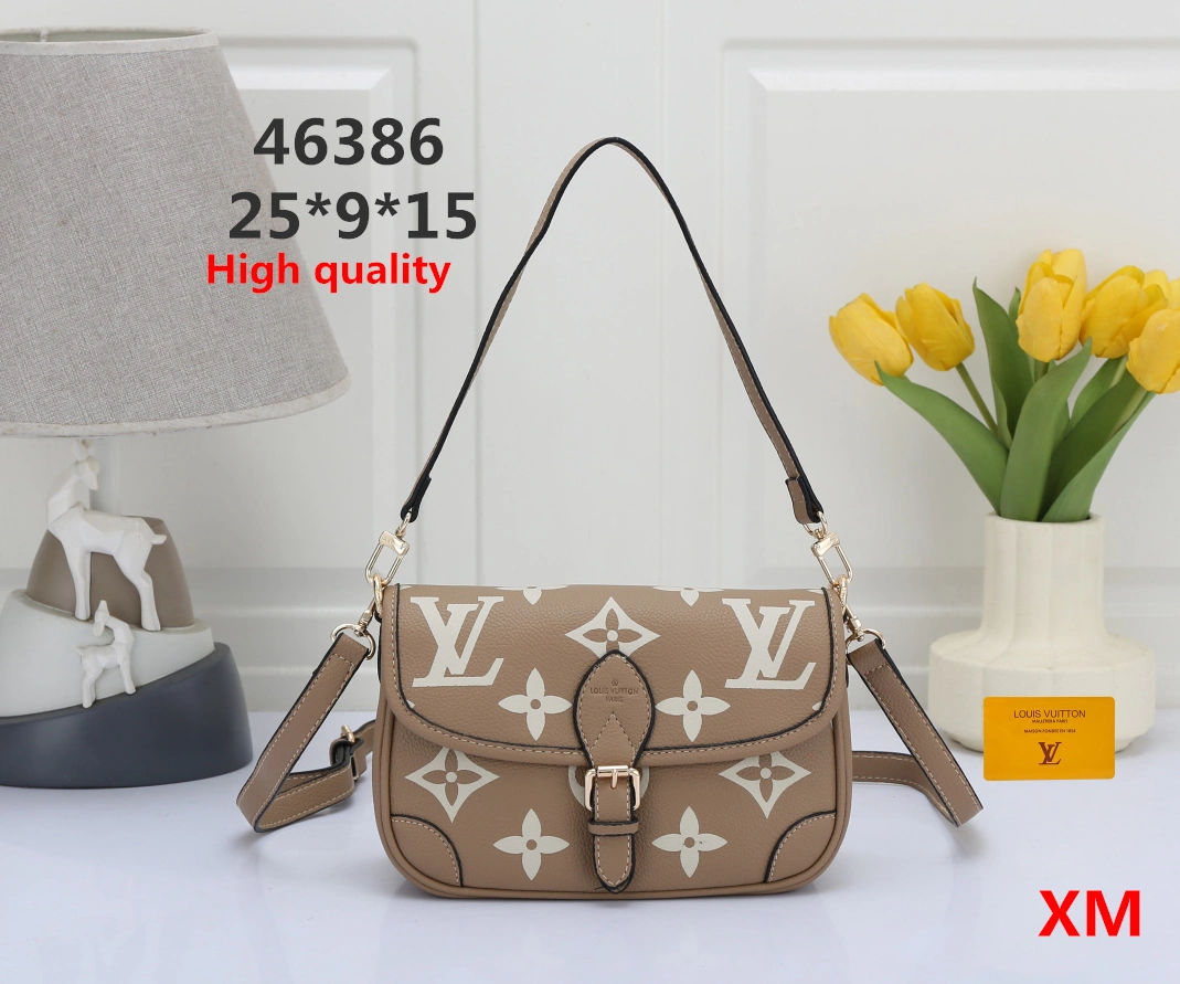 Louis Vuitton Messenger Bags For Women Minimalist 4795