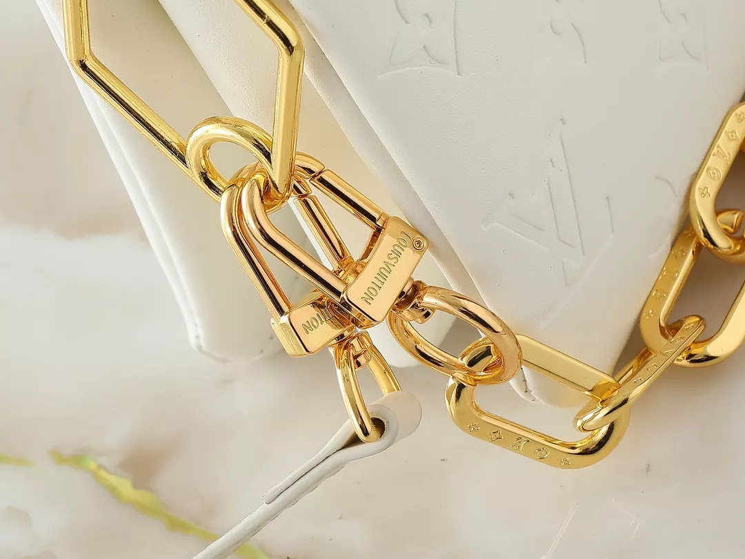 Louis Vuitton Messenger Bags For Women ModernLook 9059
