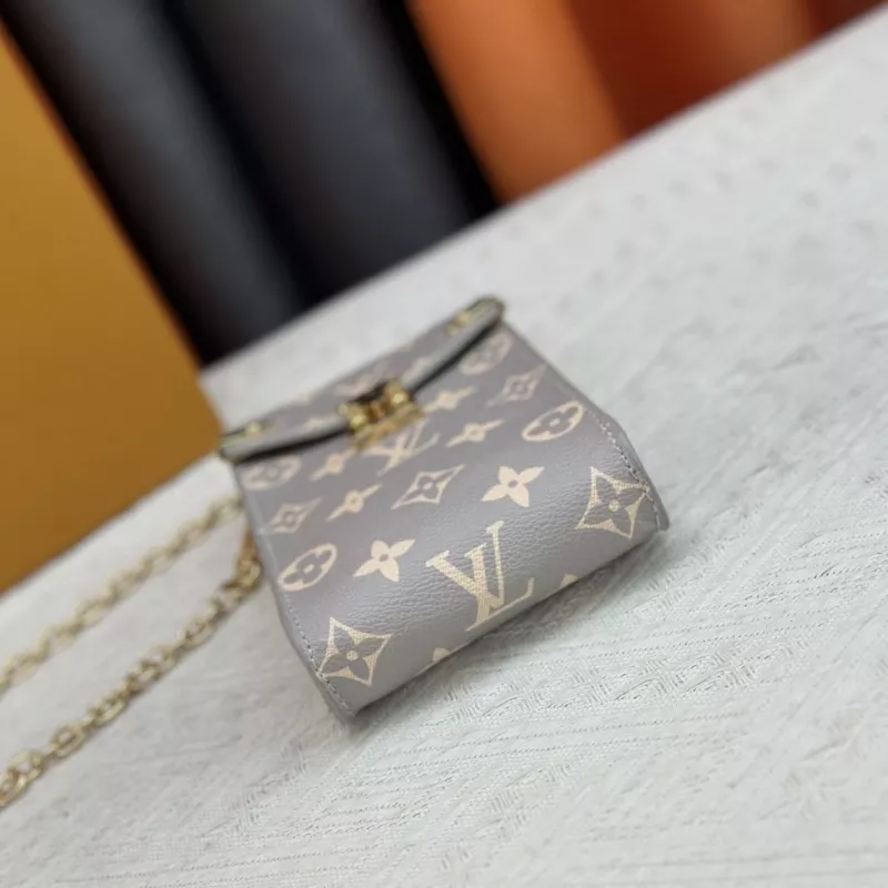 Louis Vuitton Messenger Bags For Women Popular 8954