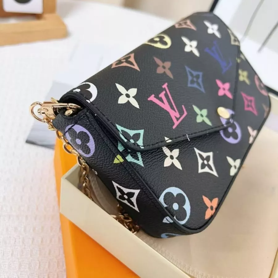 Louis Vuitton Messenger Bags For Women Reliable 3951