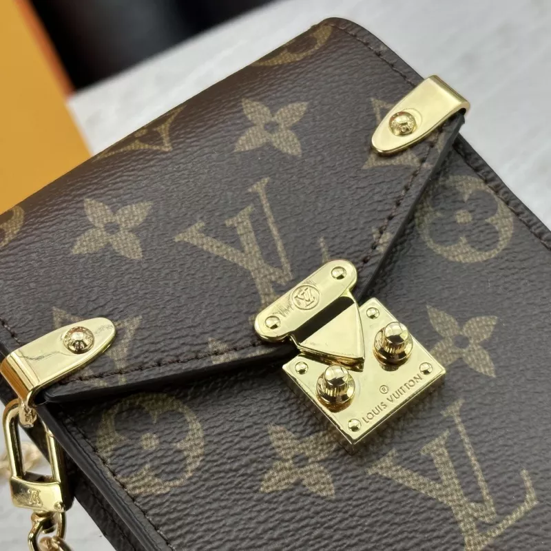 Louis Vuitton Messenger Bags For Women SmartChoice 6666