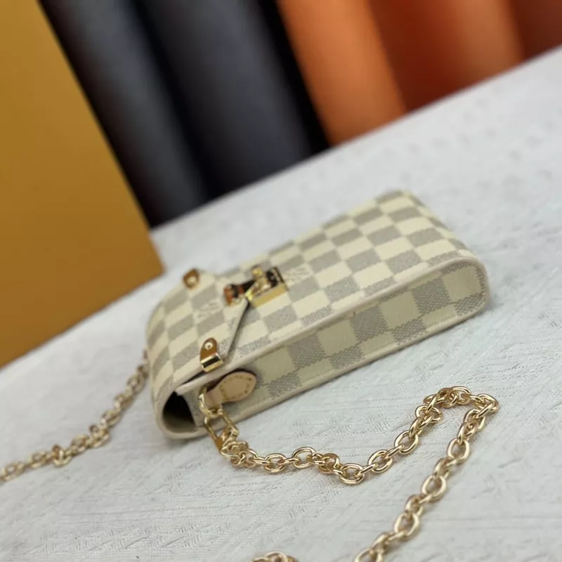 Louis Vuitton Messenger Bags For Women Trendy 7802