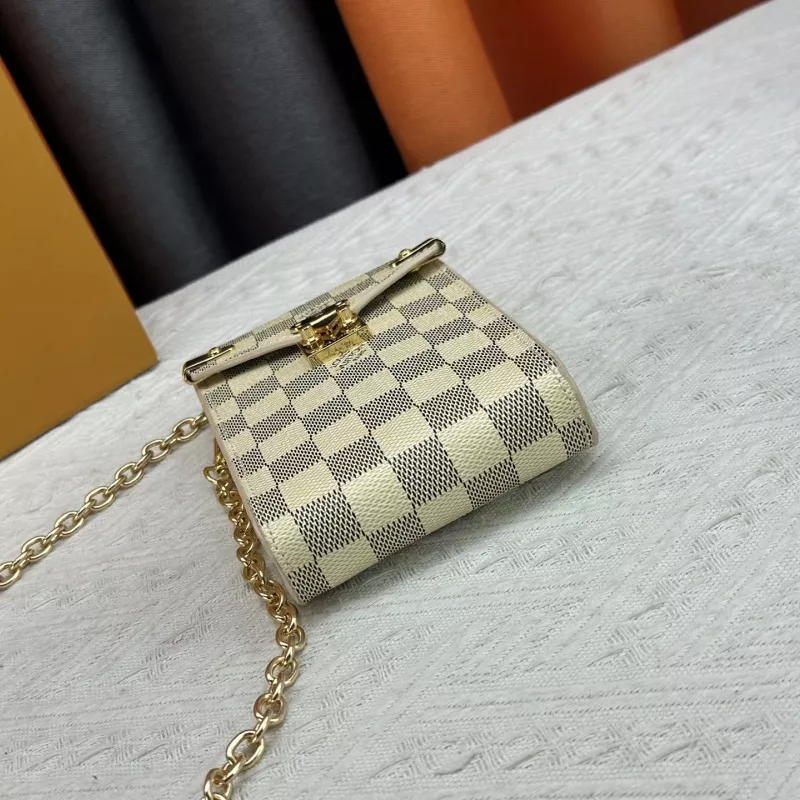 Louis Vuitton Messenger Bags For Women Trendy 7802