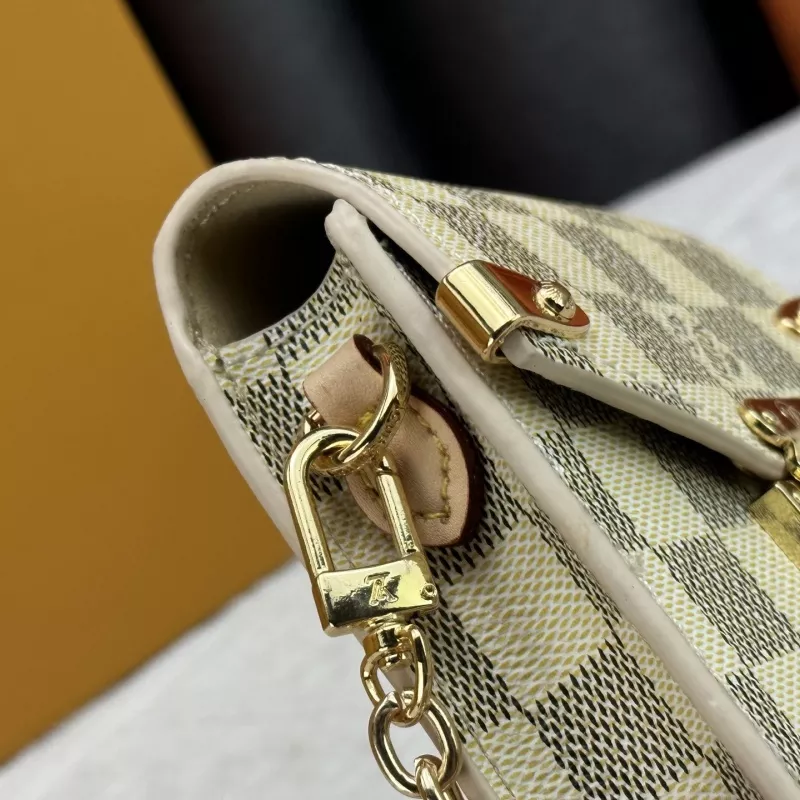 Louis Vuitton Messenger Bags For Women Trendy 7802