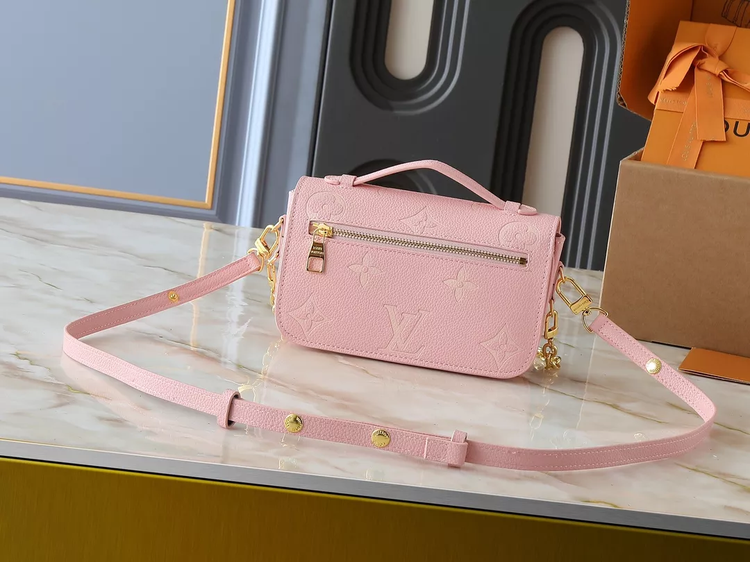 Louis Vuitton Messenger Bags For Women Unique 3253