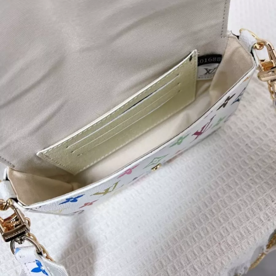Louis Vuitton Messenger Bags For Women WellDesigned 7992