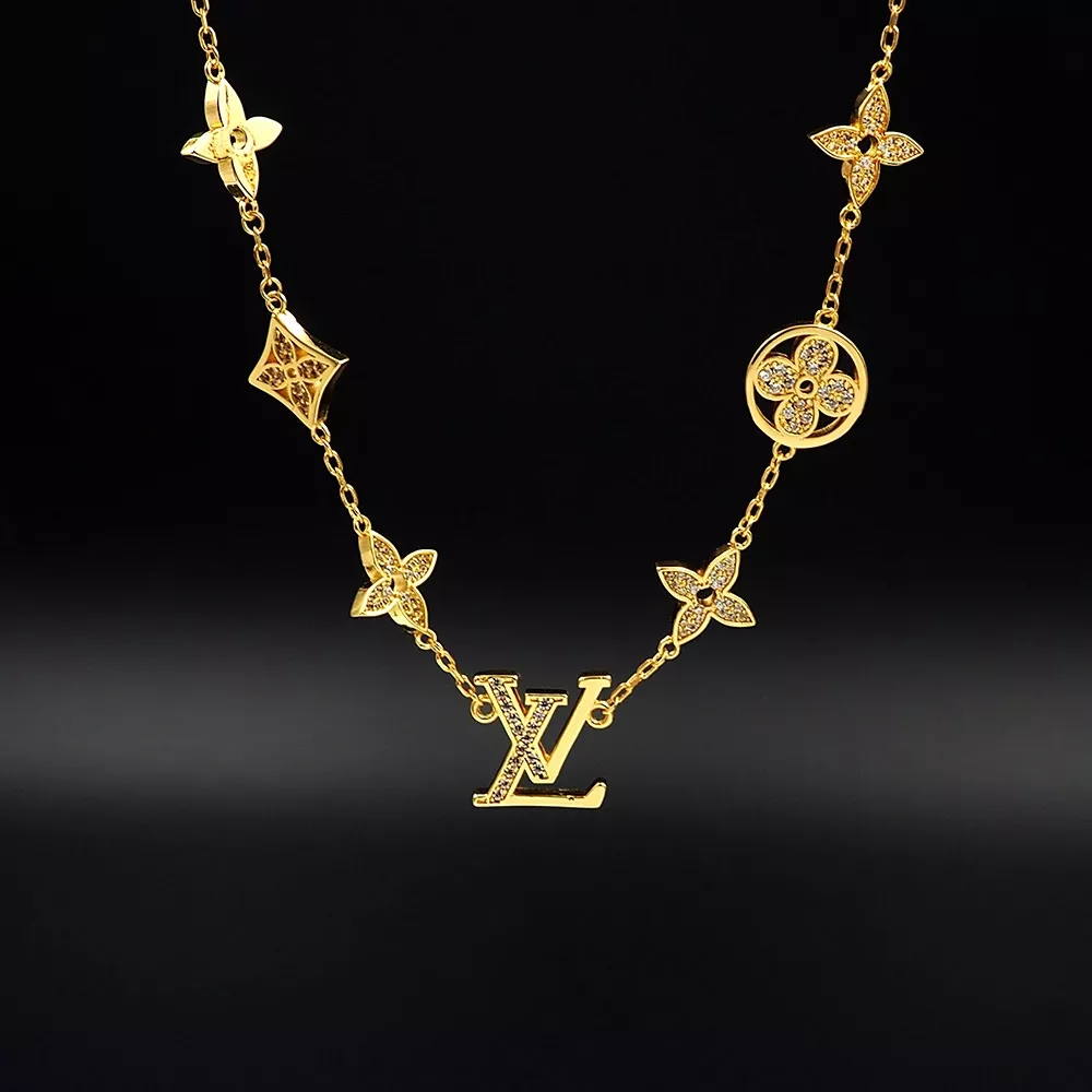 Louis Vuitton Necklaces AllSeason 9653