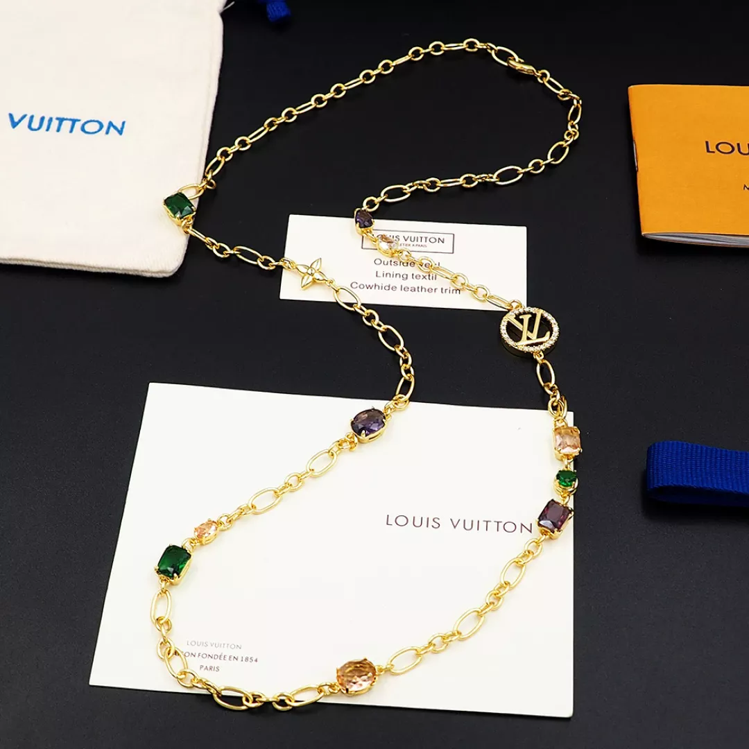 Louis Vuitton Necklaces DailyWear 3254