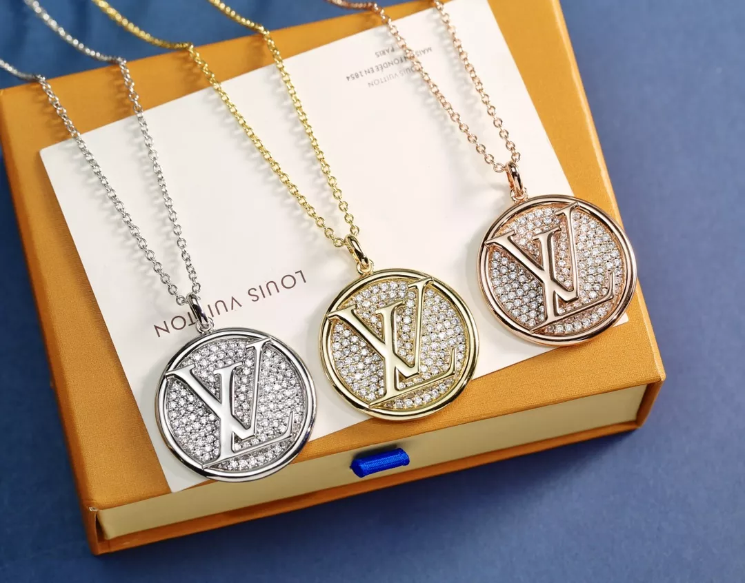 Louis Vuitton Necklaces Popular 2152