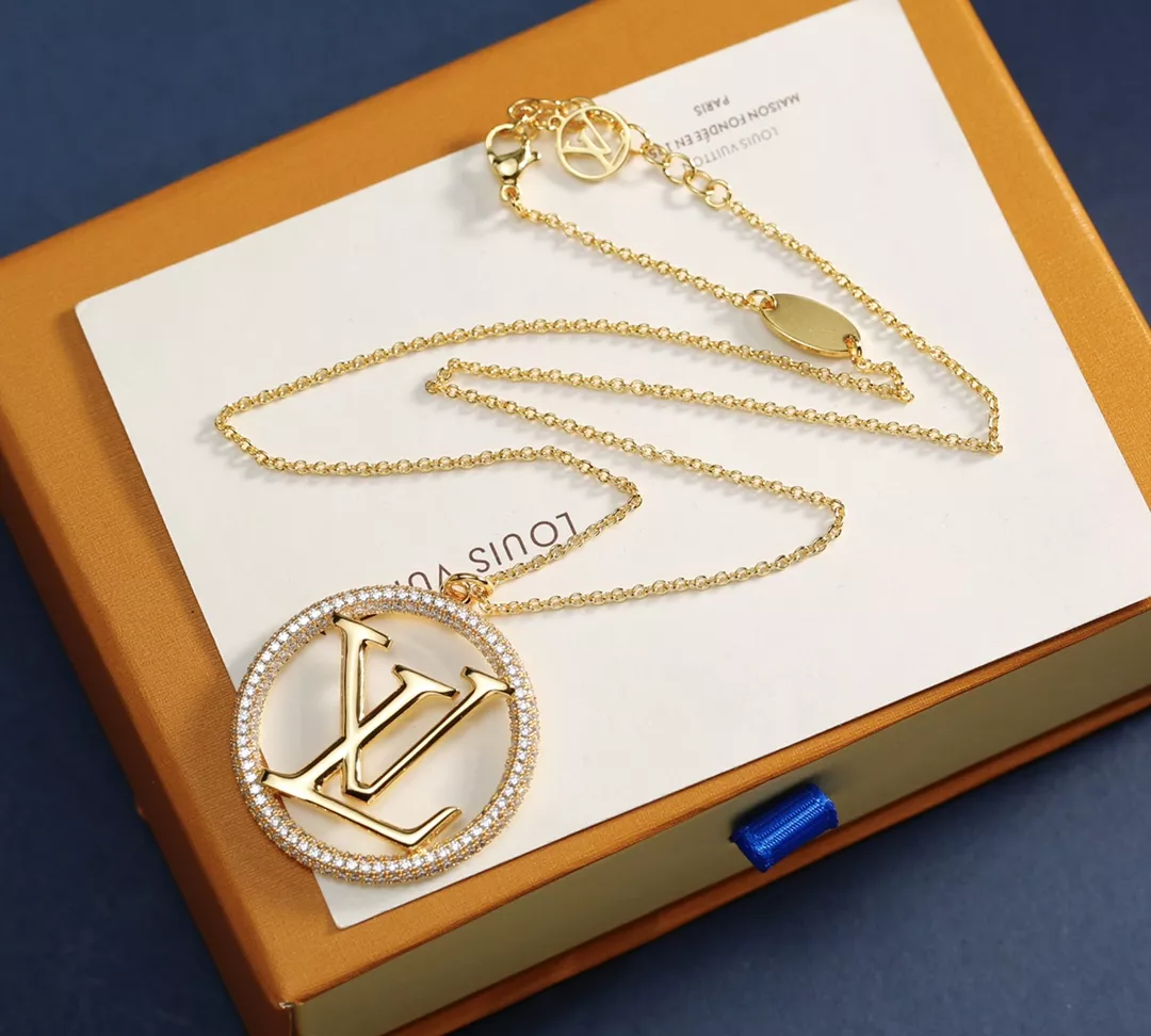 Louis Vuitton Necklaces SportInspired 8356