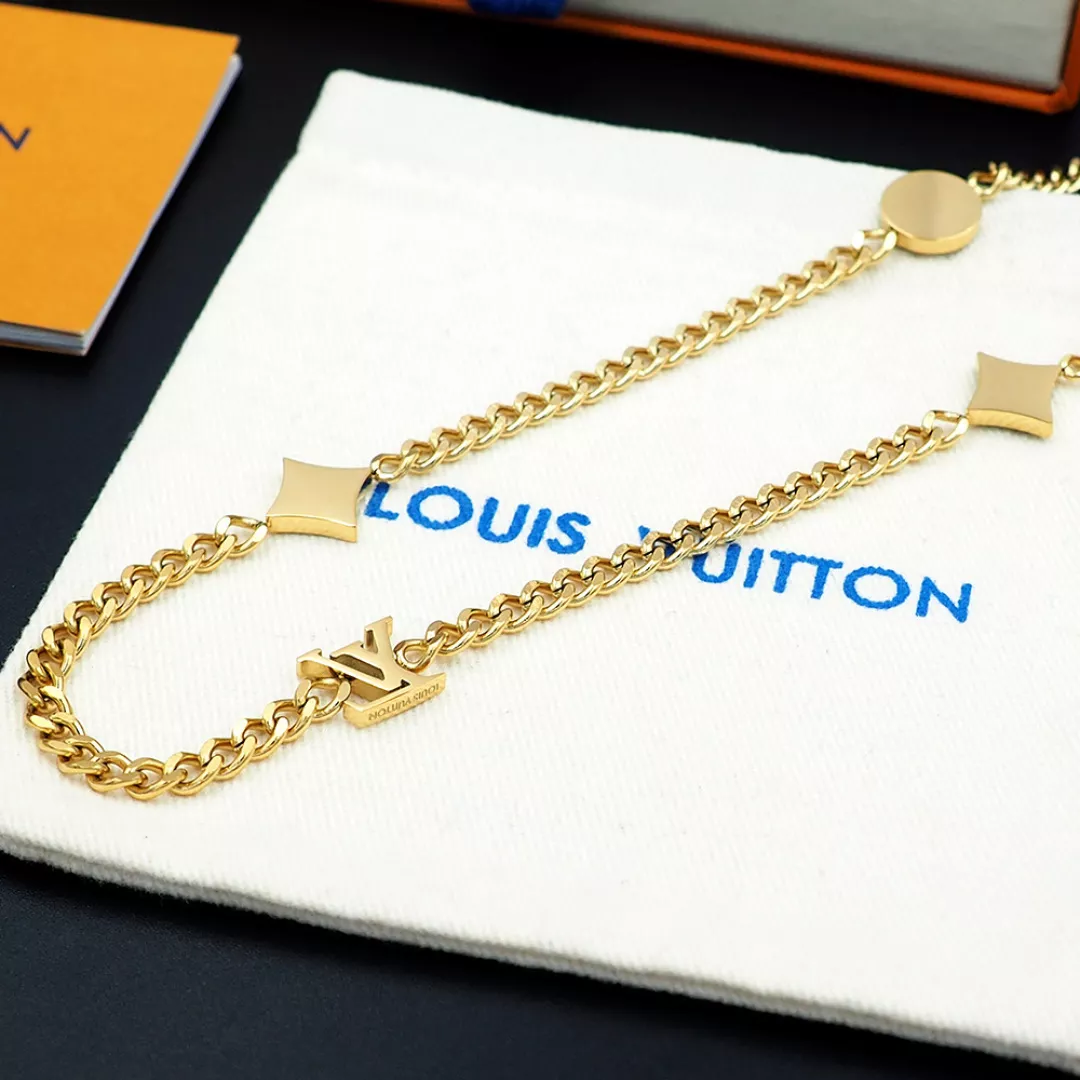 Louis Vuitton Necklaces Vibrant 8655