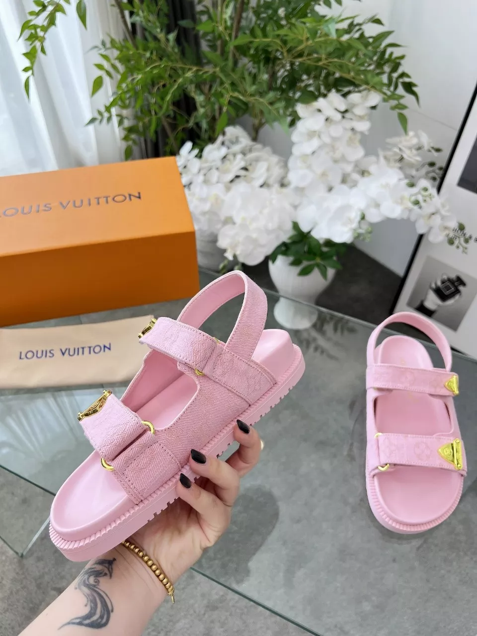 Louis Vuitton Sandal For Women Affordable 2485