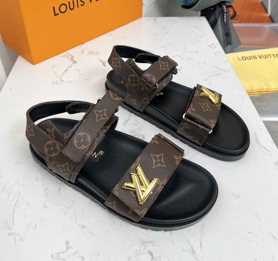 Louis Vuitton Sandal For Women Bold 948
