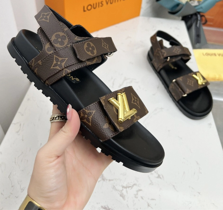 Louis Vuitton Sandal For Women Bold 948