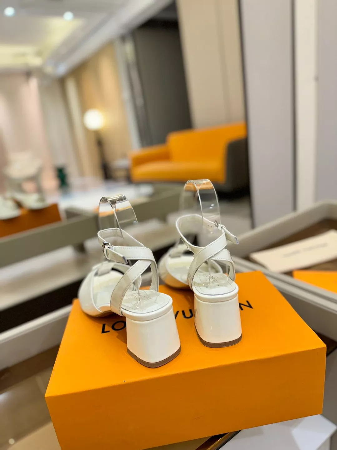 Louis Vuitton Sandal For Women Breathable 6311