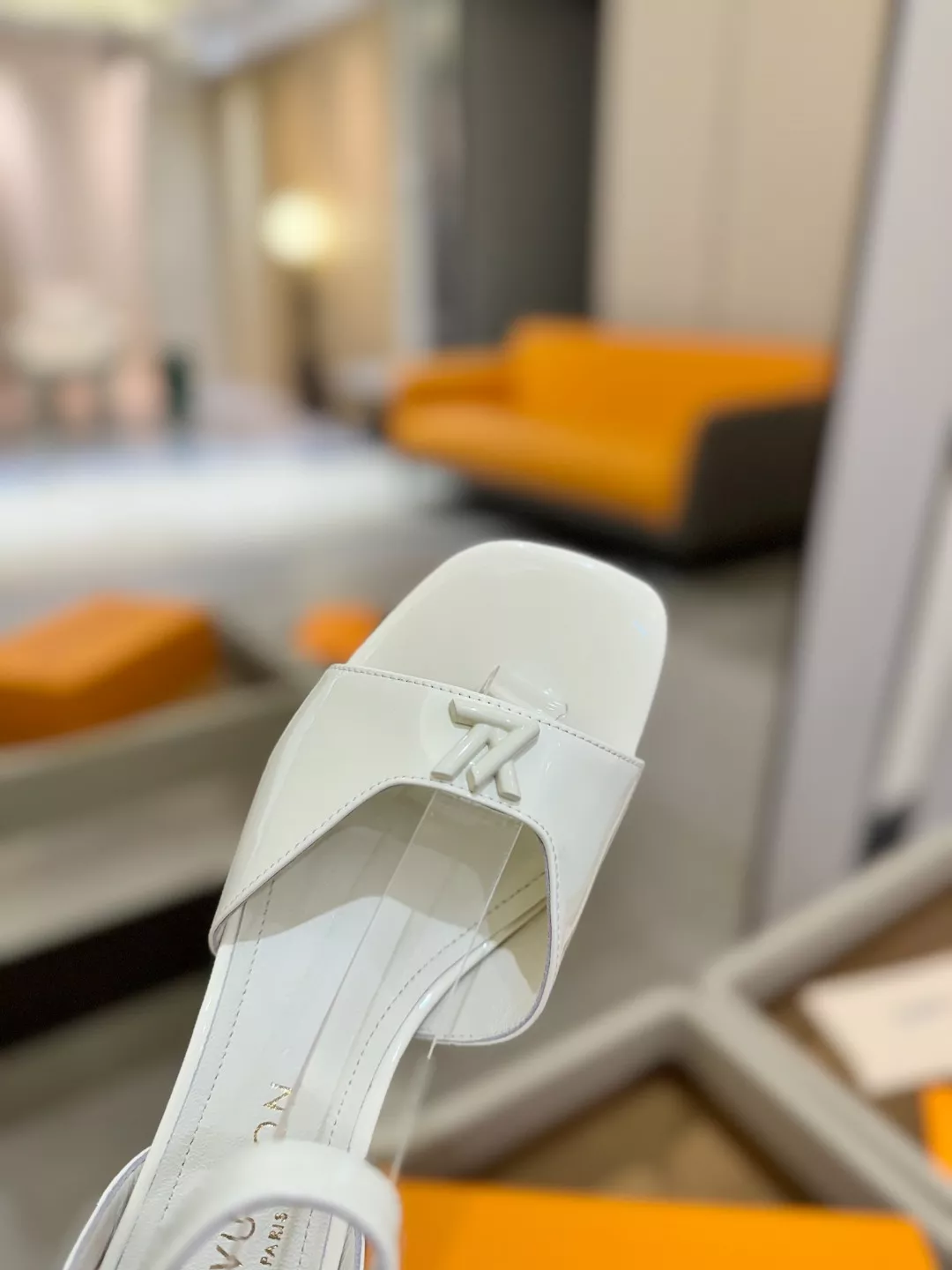 Louis Vuitton Sandal For Women Breathable 6311