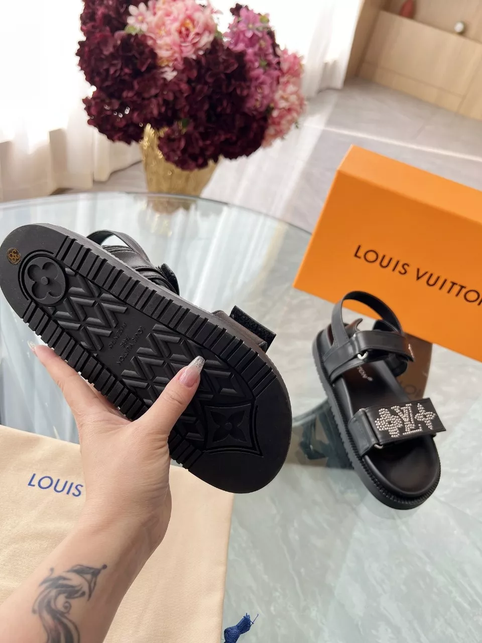 Louis Vuitton Sandal For Women Comfortable 7467