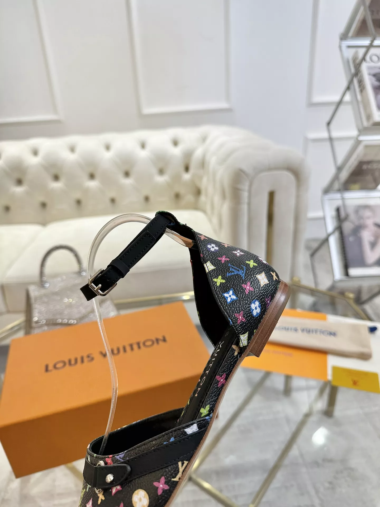 Louis Vuitton Sandal For Women Cozy 7325