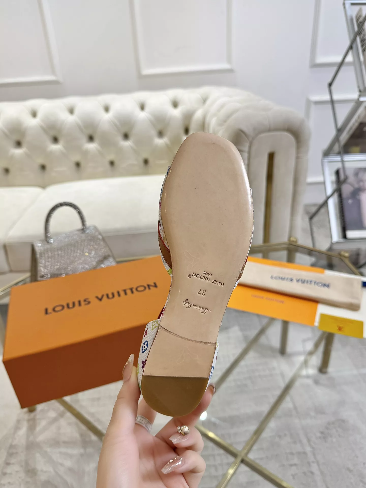 Louis Vuitton Sandal For Women Cozy 8360