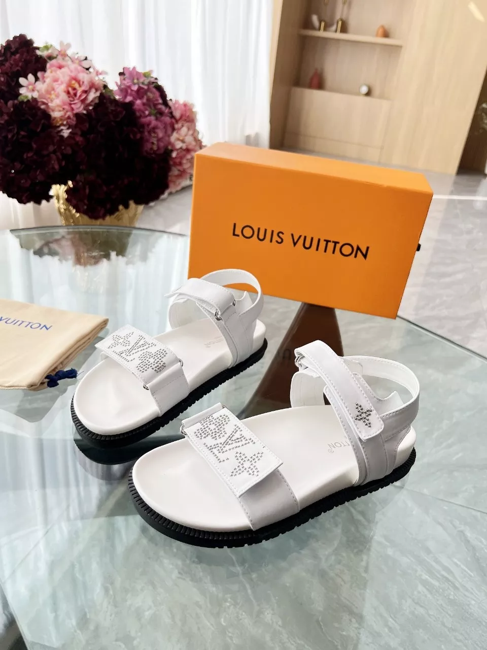 Louis Vuitton Sandal For Women DailyWear 3031