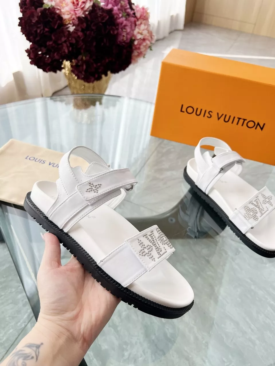 Louis Vuitton Sandal For Women DailyWear 3031