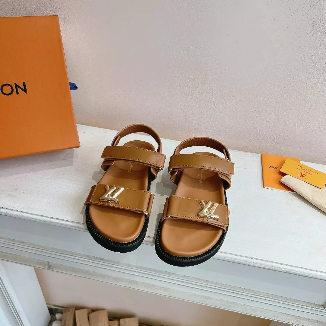Louis Vuitton Sandal For Women Durable 9338