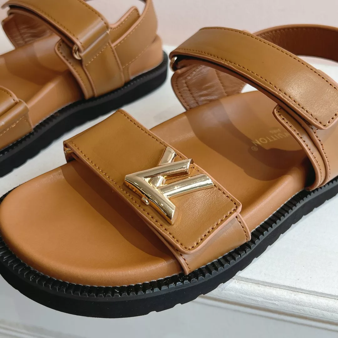 Louis Vuitton Sandal For Women Durable 9338