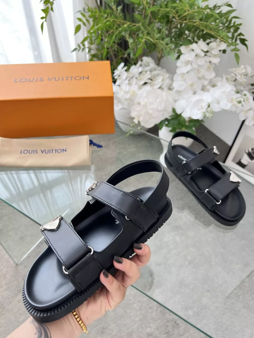 Louis Vuitton Sandal For Women Popular 3413