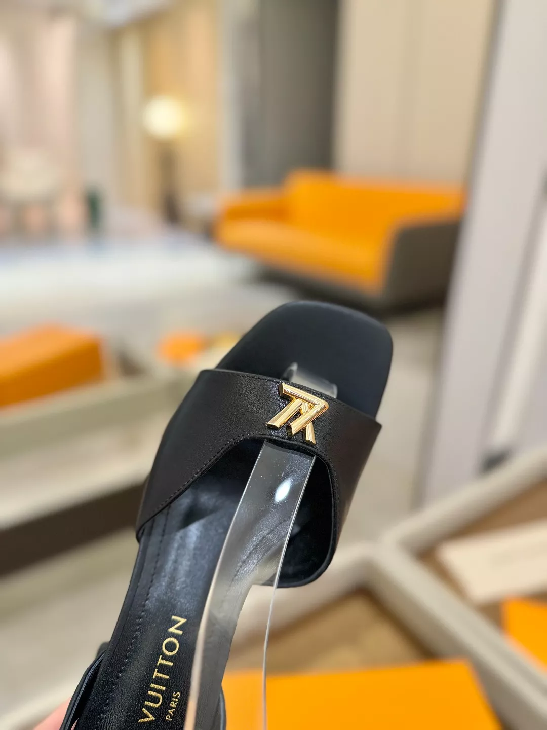 Louis Vuitton Sandal For Women Sophisticated 715