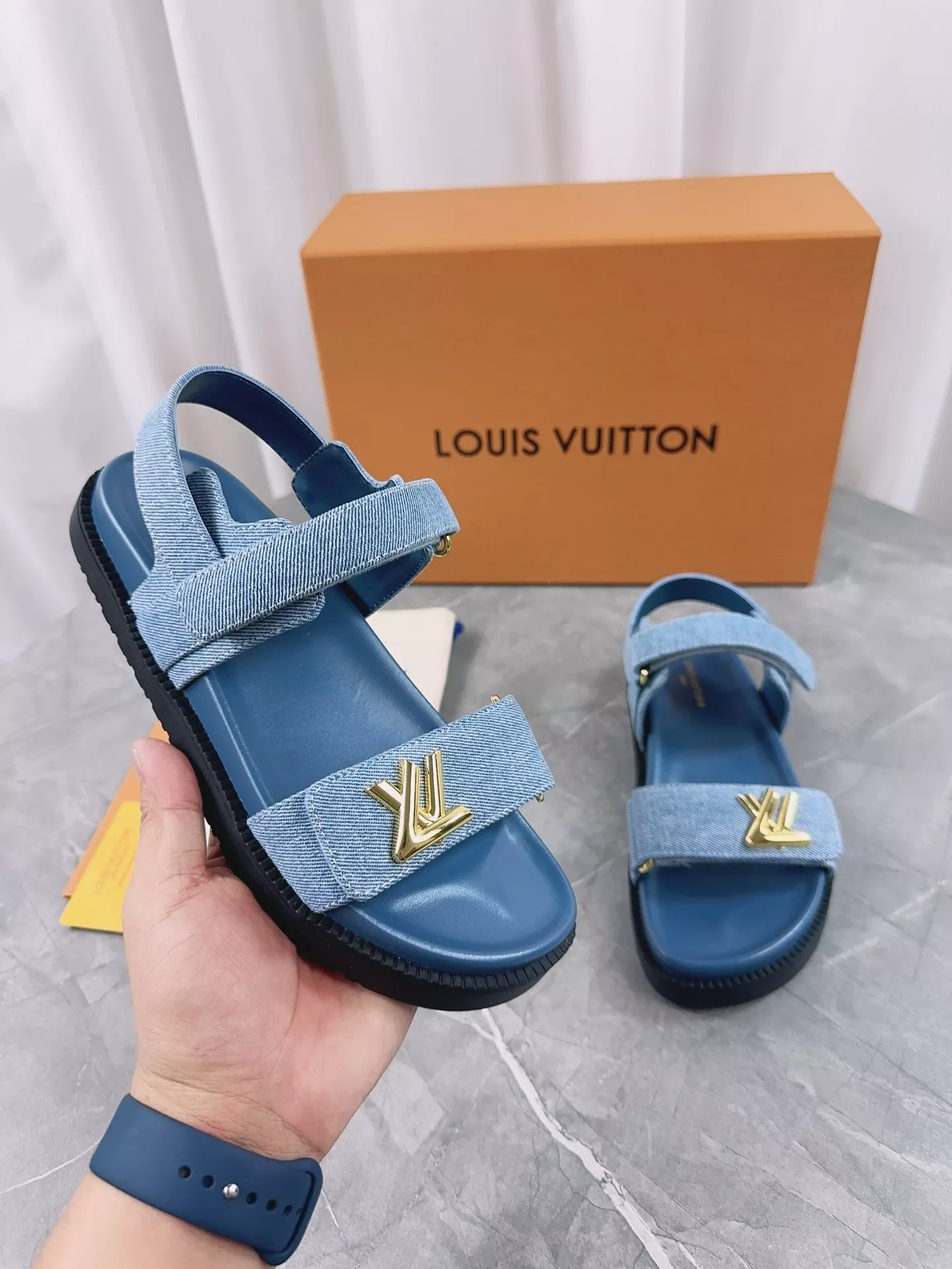 Louis Vuitton Sandal For Women SportInspired 7757