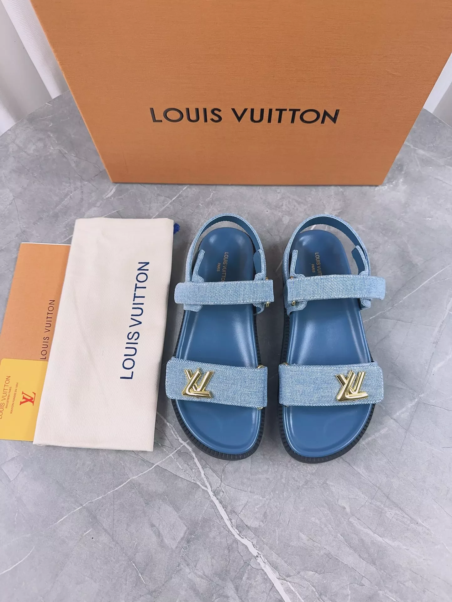 Louis Vuitton Sandal For Women SportInspired 7757