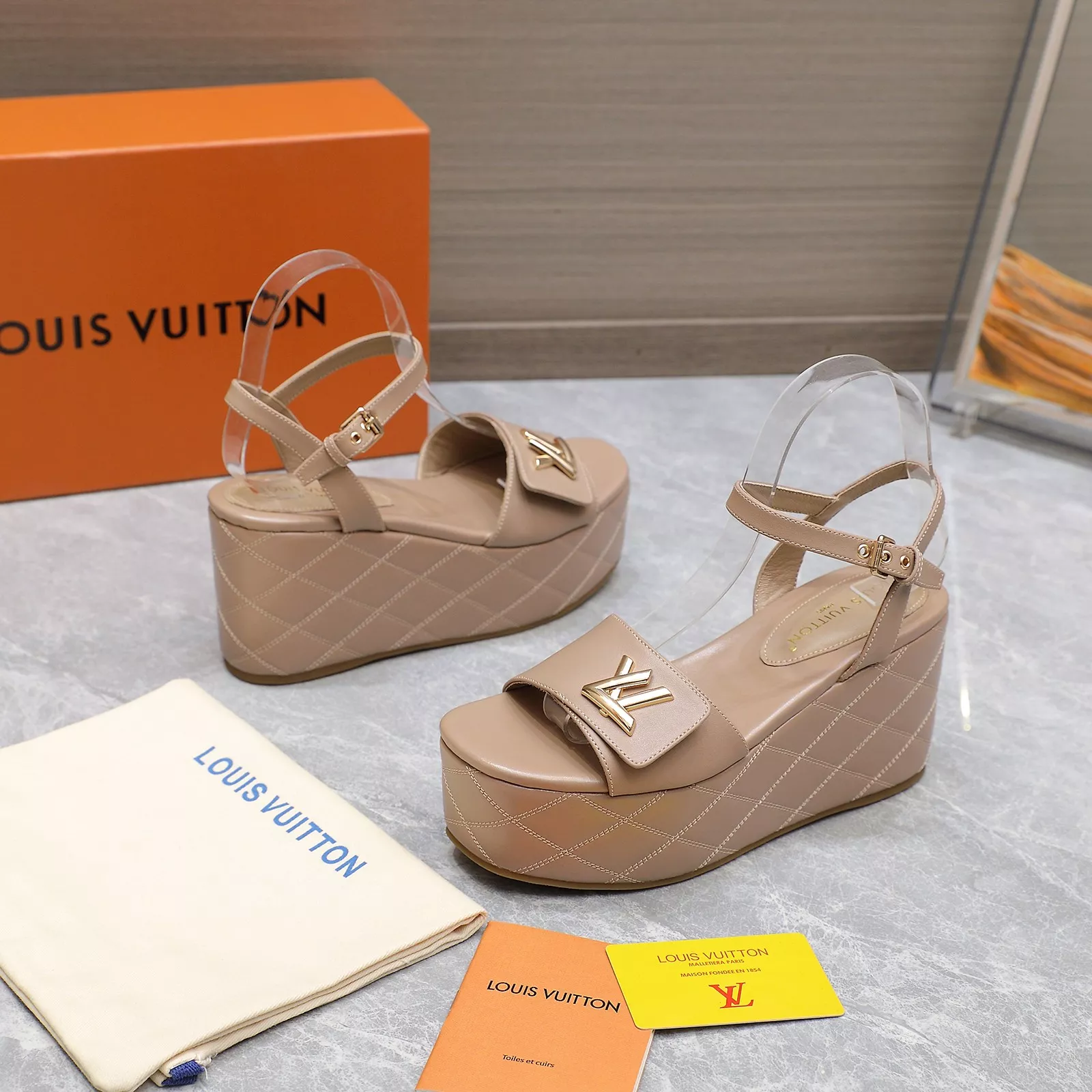 Louis Vuitton Sandal For Women TopPick 2407