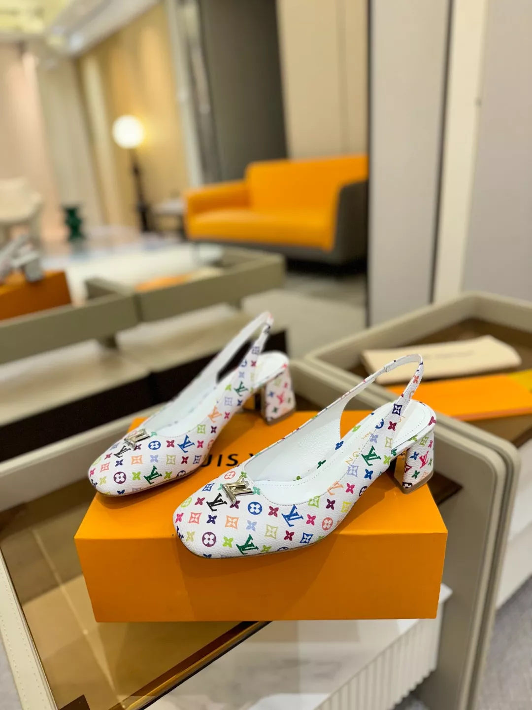 Louis Vuitton Sandal For Women Trendsetting 2670