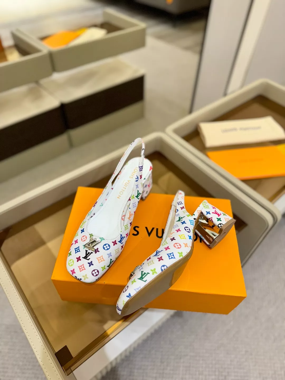 Louis Vuitton Sandal For Women Trendsetting 2670