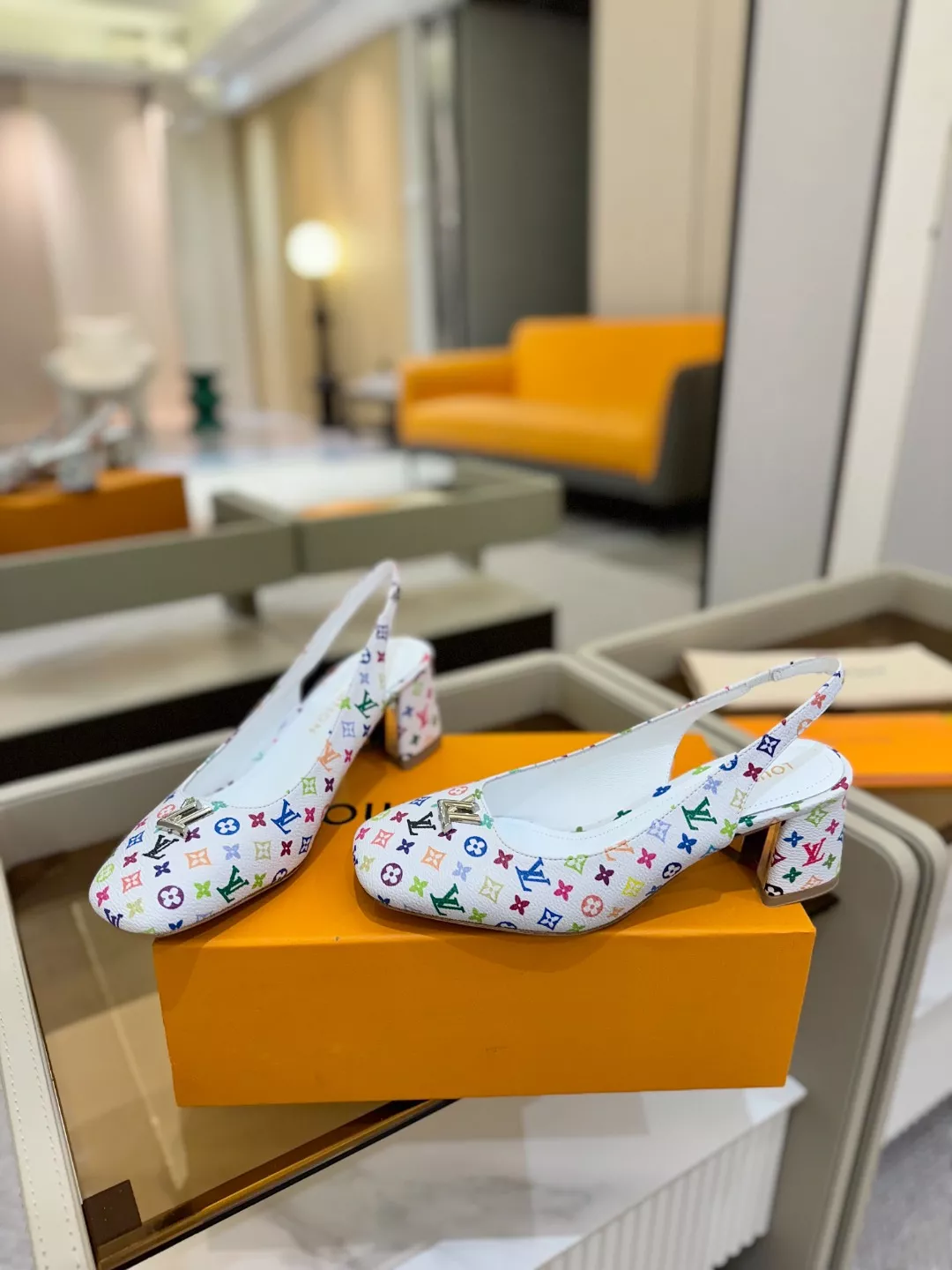 Louis Vuitton Sandal For Women Trendsetting 2670