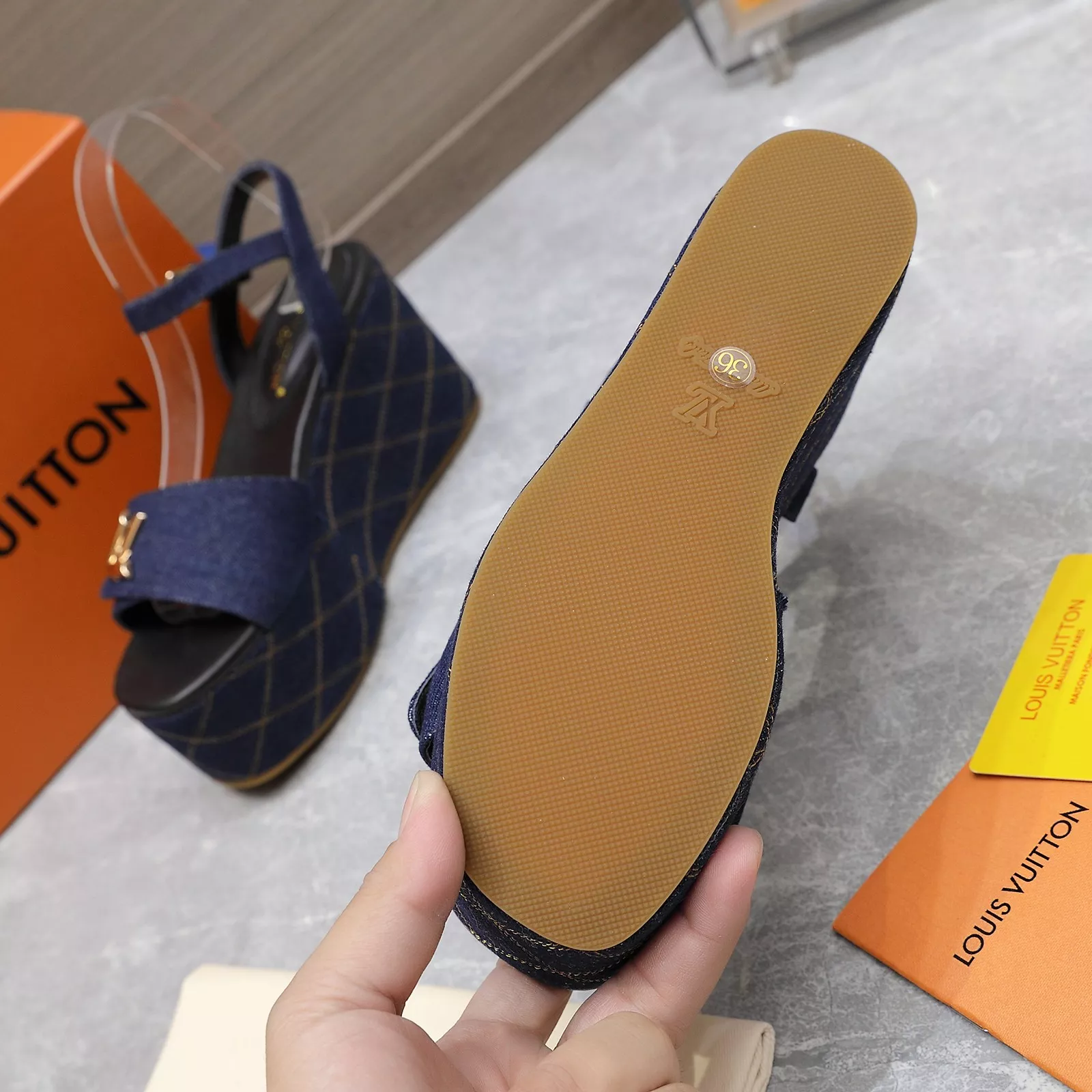 Louis Vuitton Sandal For Women Trendy 9682