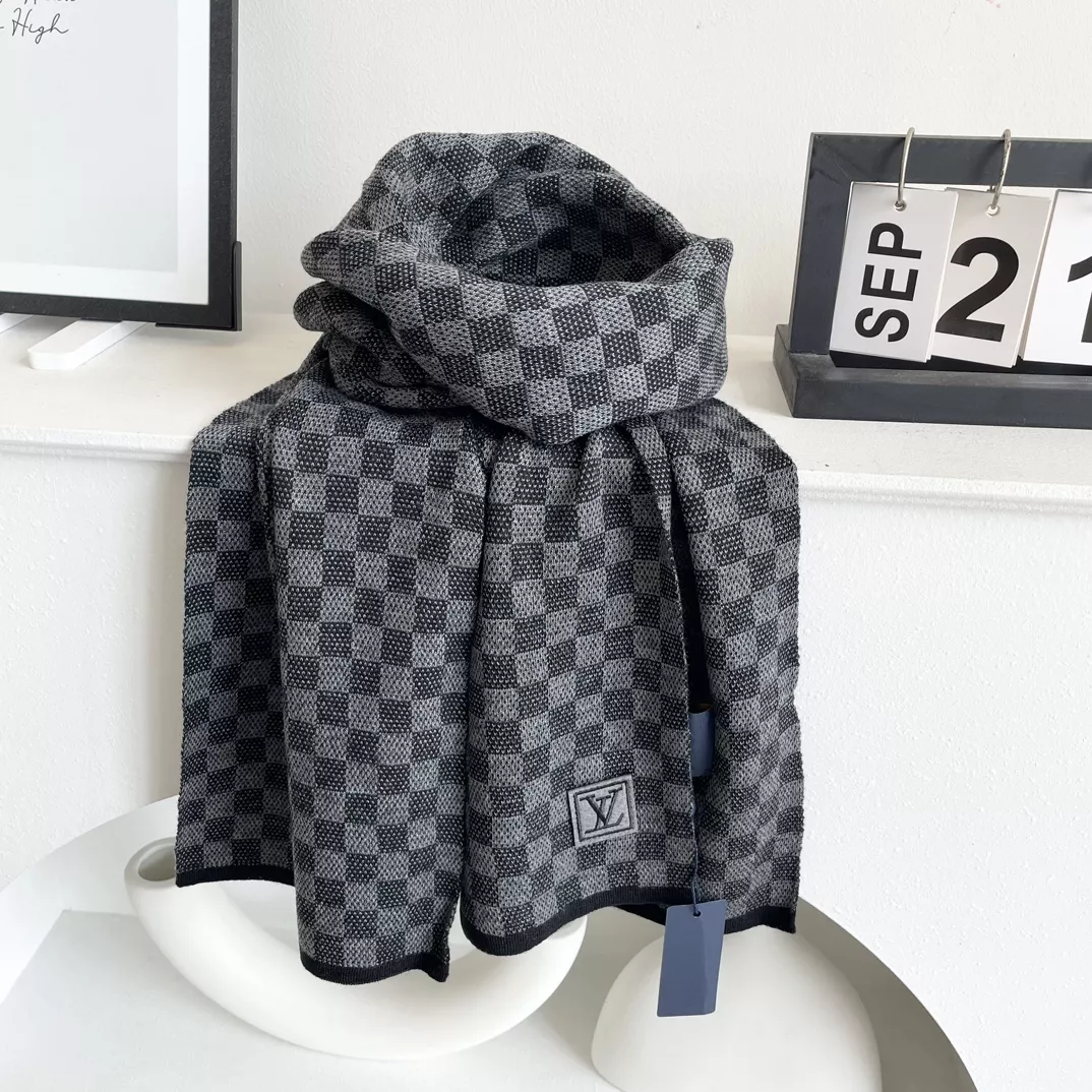 Louis Vuitton Scarf For Unisex Refined 6258