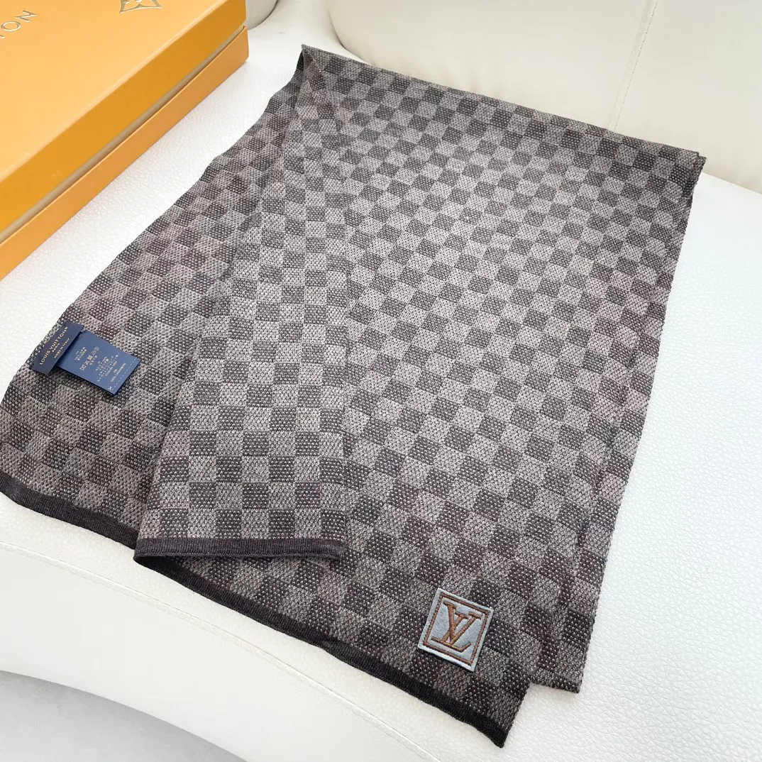 Louis Vuitton Scarf For Unisex Sleek 7267