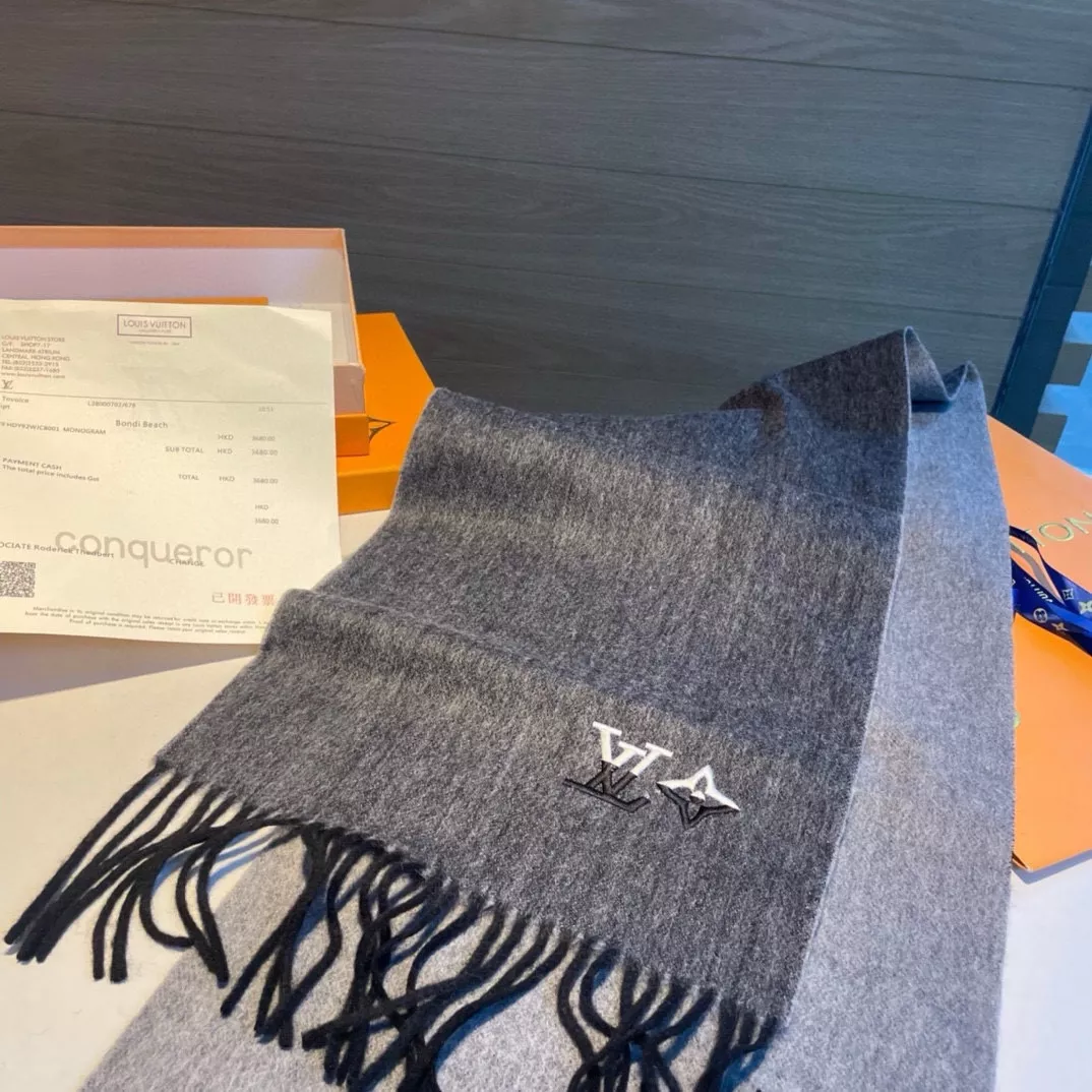 Louis Vuitton Scarf For Women NewStyle 9875