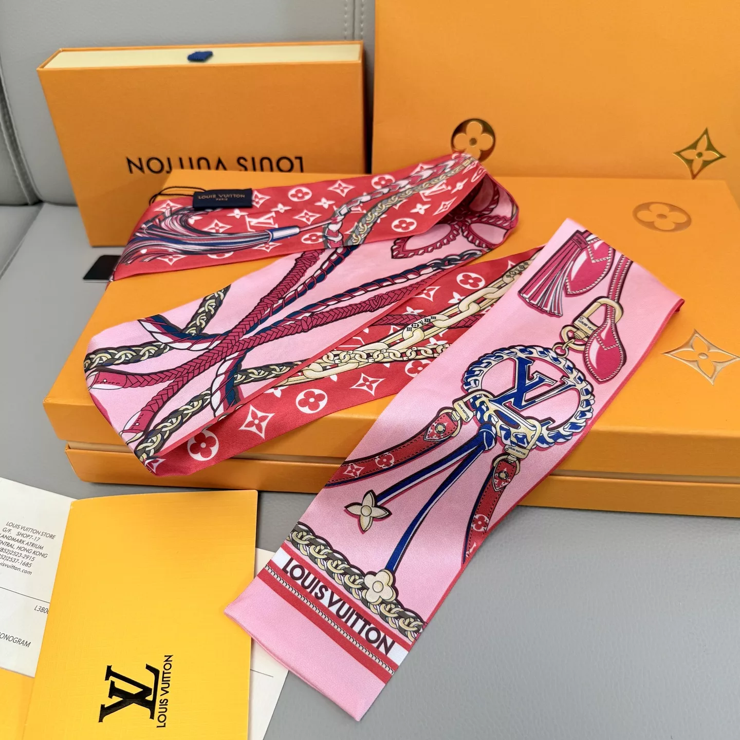 Louis Vuitton Silk Scarf Classic 2817