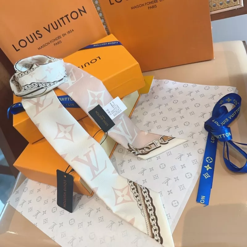 Louis Vuitton Silk Scarf Classic 3500