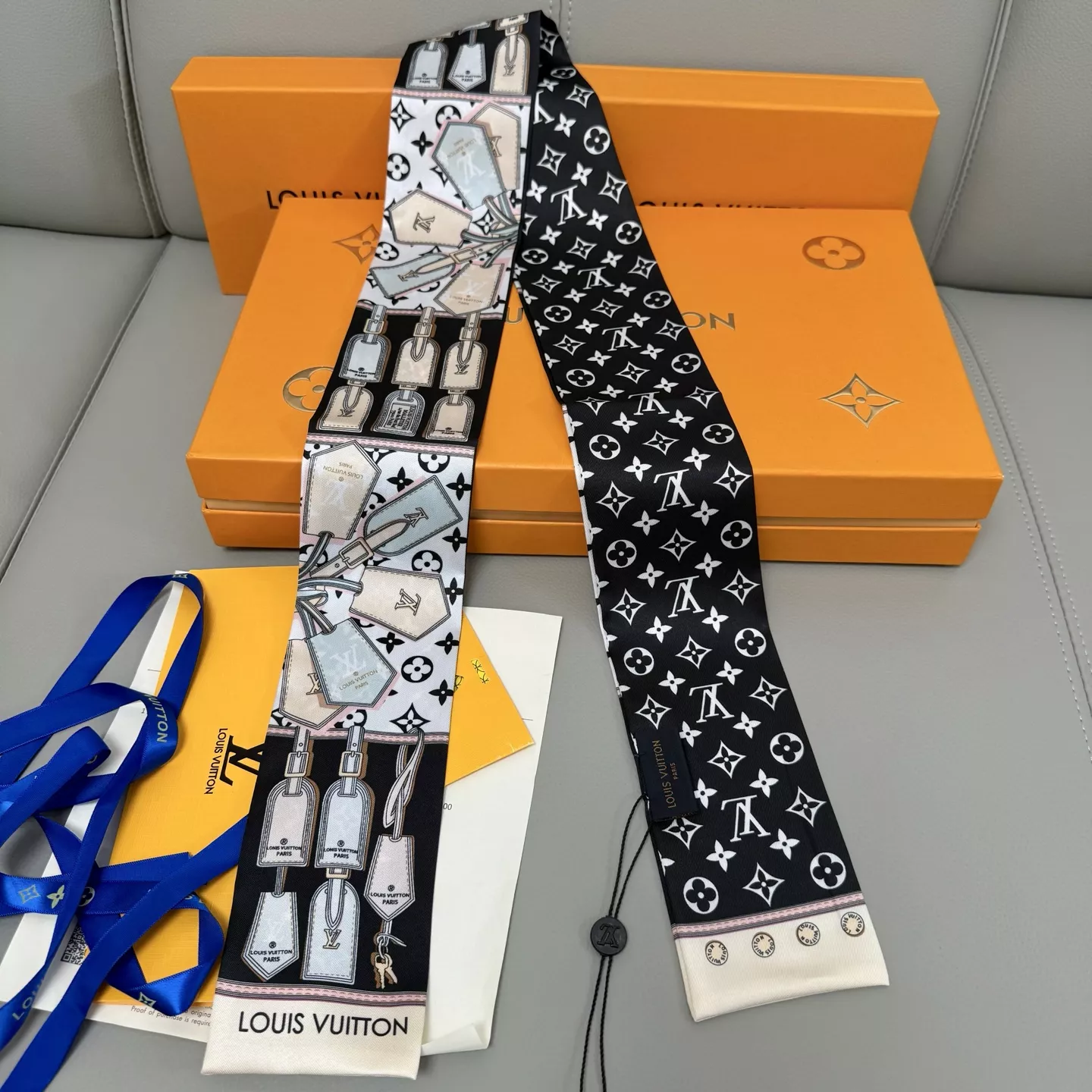 Louis Vuitton Silk Scarf Soft 1539