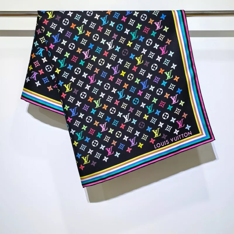 Louis Vuitton Silk Squares Minimalist 7545