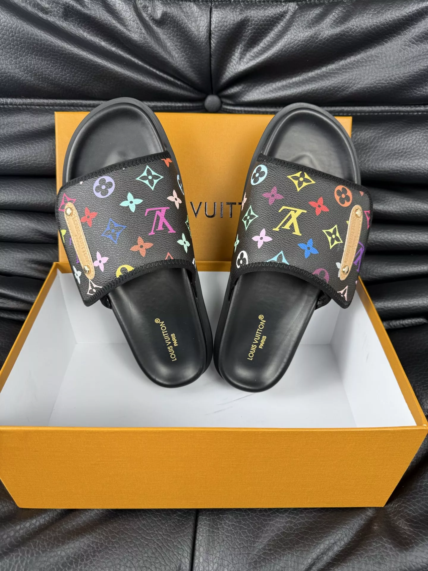 Louis Vuitton Slippers For Men AllSeason 3307
