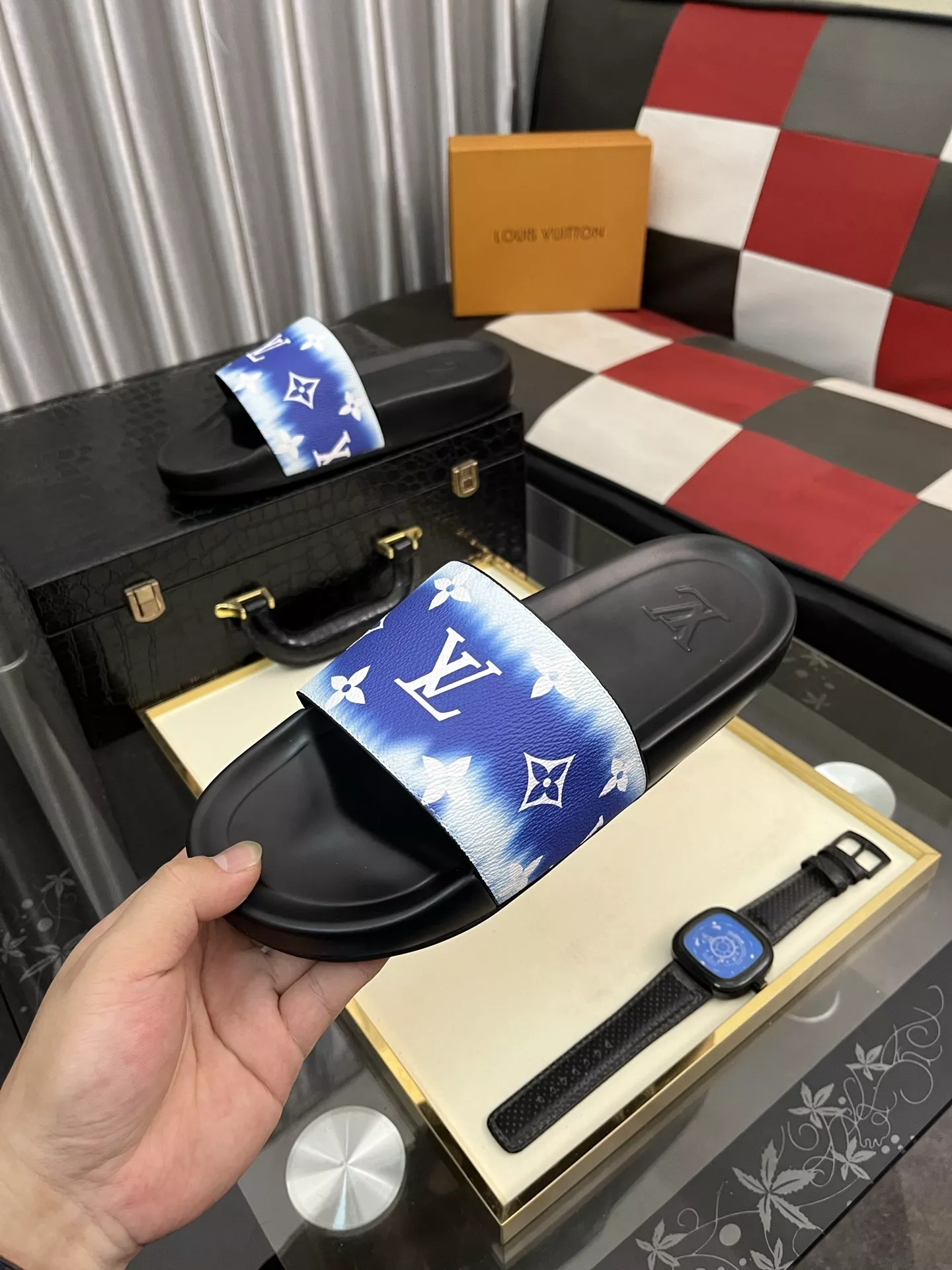 Louis Vuitton Slippers For Men AllSeason 3859