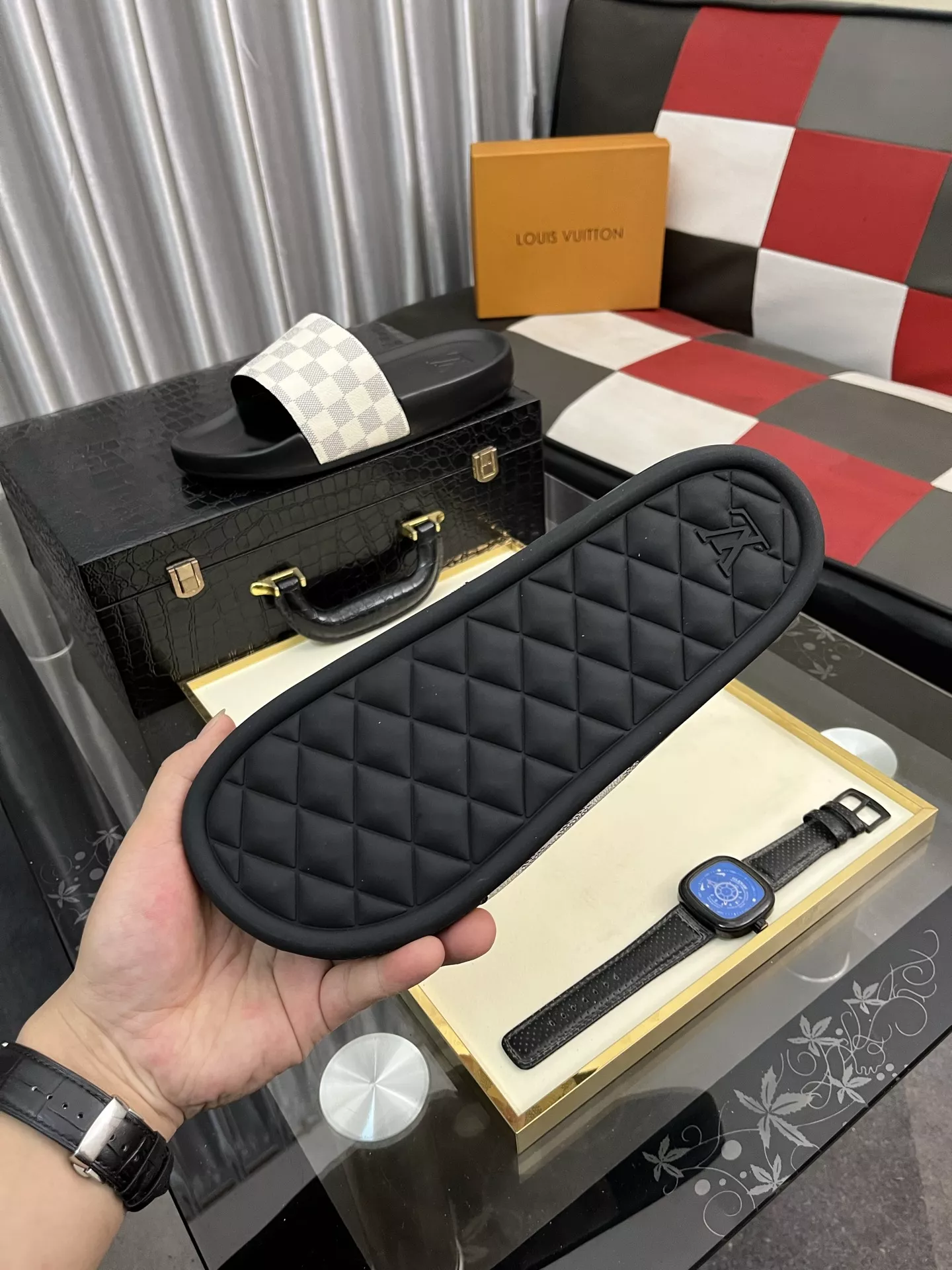 Louis Vuitton Slippers For Men BestValue 7026